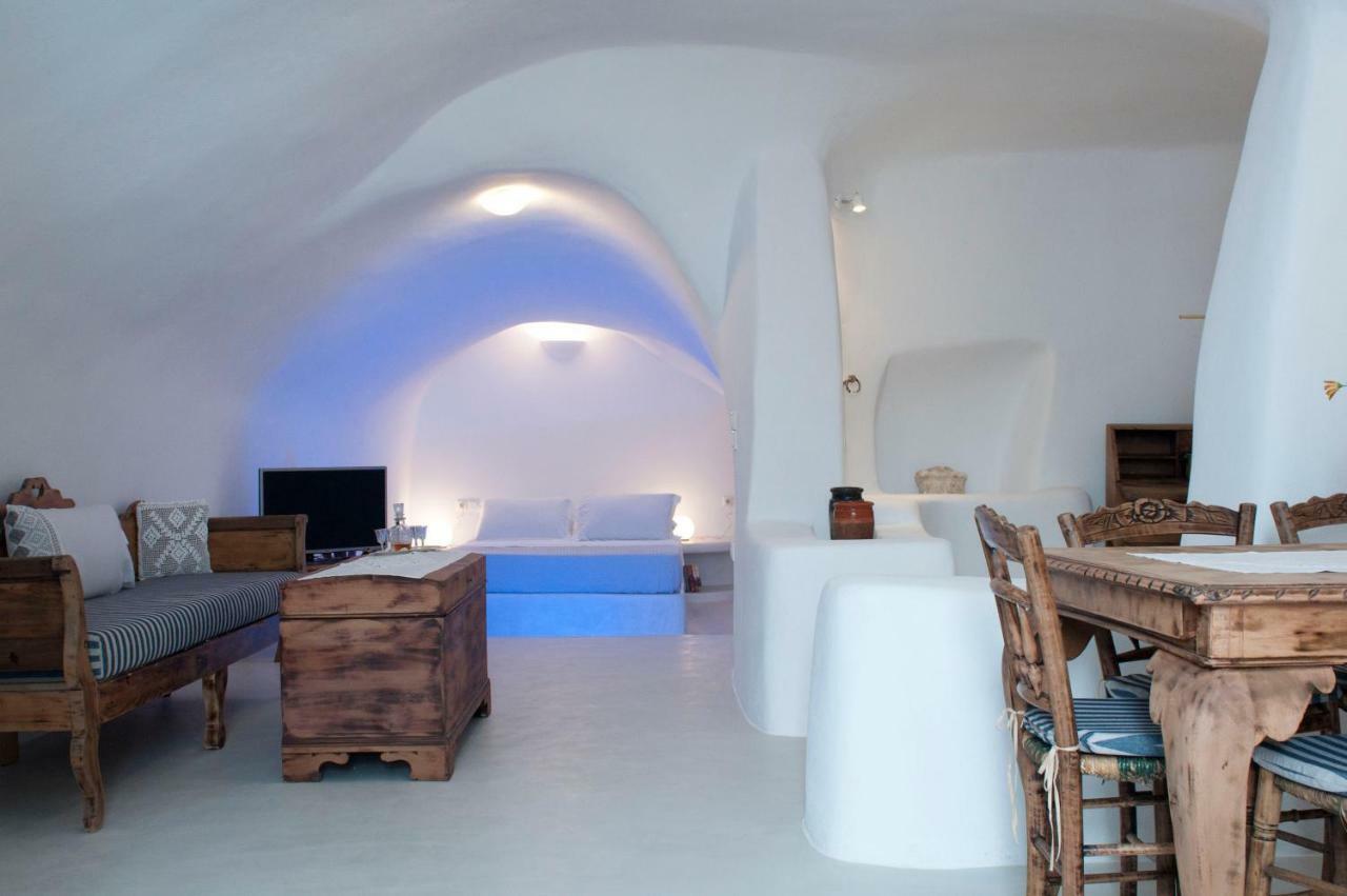 Olyra Traditional Cave Houses Пиргос Экстерьер фото