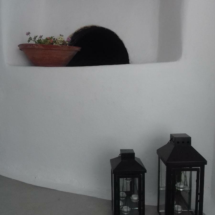 Olyra Traditional Cave Houses Пиргос Экстерьер фото